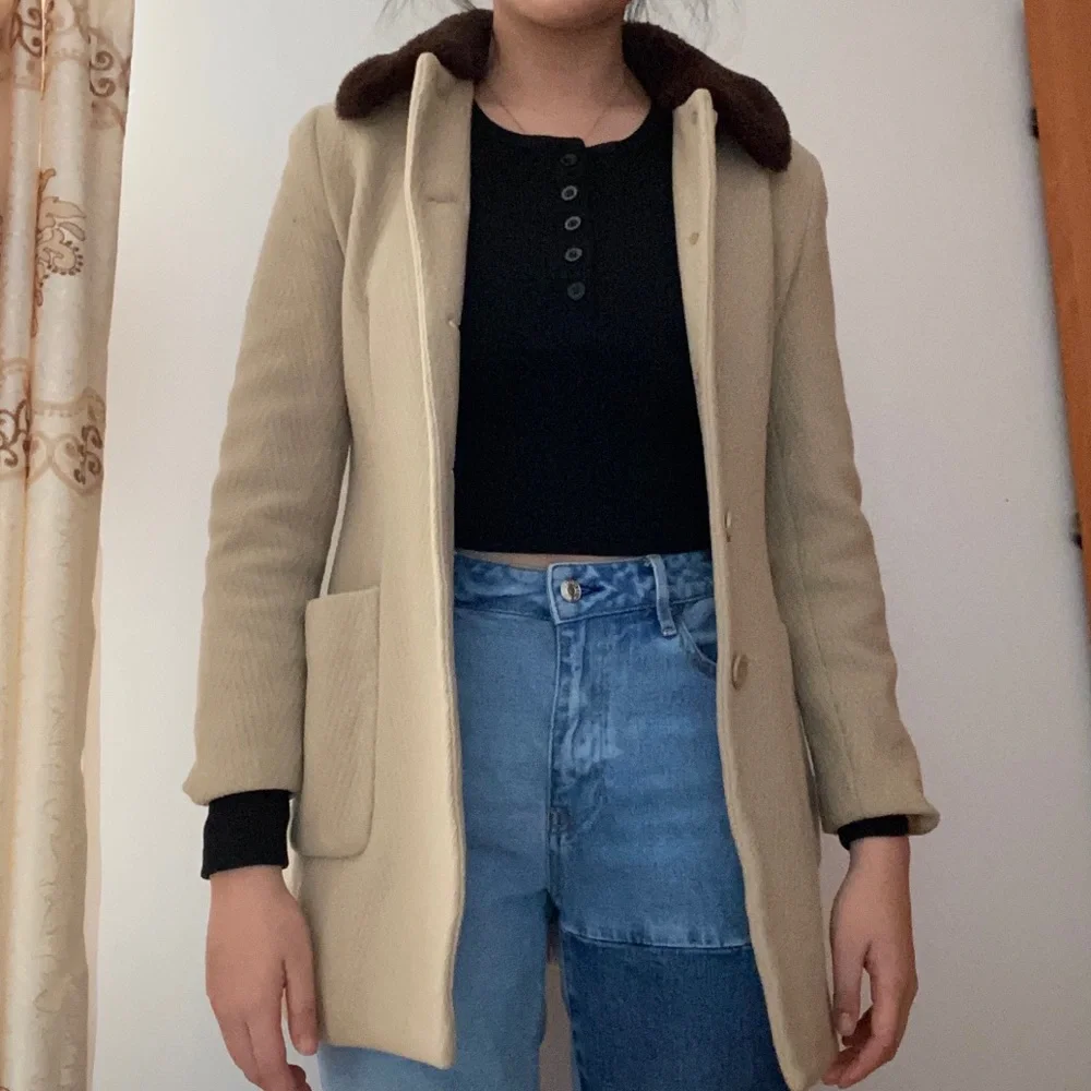 Vintage Tan/Beige Wool Coat - Picture 1 of 7